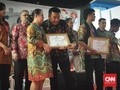 Kemenpora Beri Penghargaan Buat 42 Pemuda Inspirasi