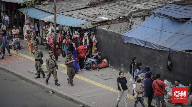 Tertibkan Tanah Abang, Anies Masih Andalkan Satpol PP