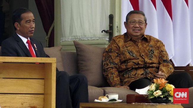 Revisi UU Ormas Beri Keuntungan Politik bagi Jokowi