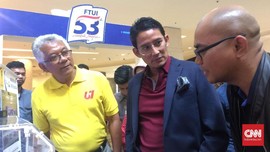 Sandiaga Minta TransJakarta Kaji Penggunaan Bus Listrik