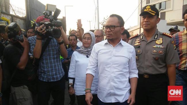 Sesmenpora Gembira Hanif Dhakiri Jadi Plt Menpora