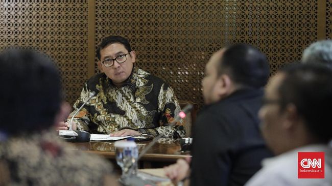 Fadli Zon Dukung Hak Angket soal Pelantikan Iriawan