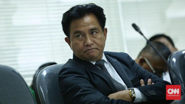 Cerita Yusril Dipanggil Jokowi Bahas Kasus Rizieq Shihab