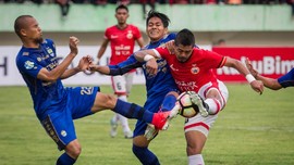 PT LIB Pertimbangkan Ubah Venue Laga Persija vs Persib