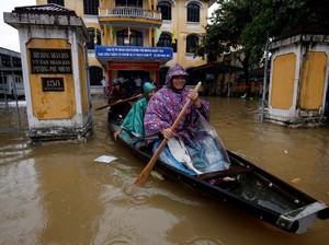 Video Penampakan Kota Bersejarah Hue dan Hoi An Vietnam yang Ditelan Banjir