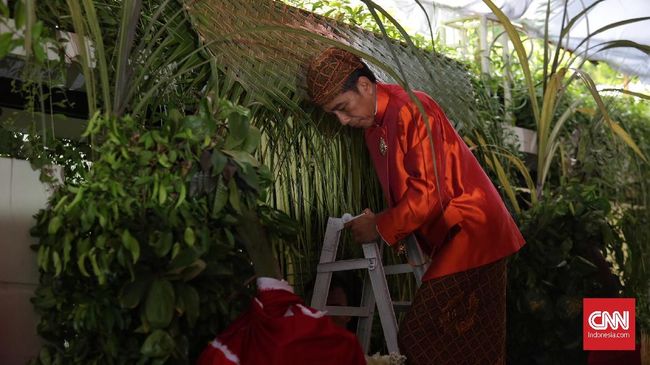 Arti Istimewa Motif Batik Truntum Jokowi di Siraman Kahiyang