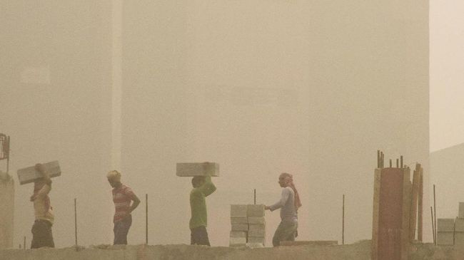 Tingkat Polusi di New Delhi Membahayakan, Sekolah Ditutup