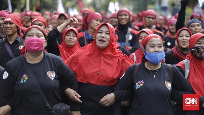 Buruh Rela Gaji Dipotong Ikut Demo Daripada UMP Turun