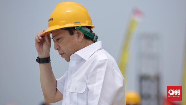 Setya Novanto yang Tak Kunjung Legowo Lepas Jabatan