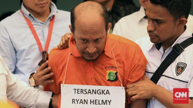 Polisi Limpahkan Berkas Dokter Tembak Mati Istri ke Kejaksaan