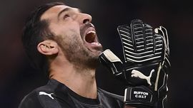 Pemain Muda Timnas Italia Akui Kecewakan Buffon Cs