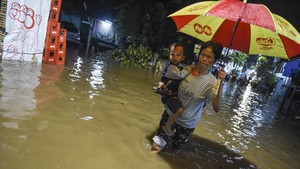 Hujan Lebat, Sejumlah Kawasan di Jakarta Terendam Banjir