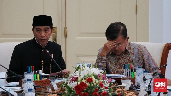 Jokowi Diminta 'Blacklist' Ribuan Perusahaan Tambang Bandel