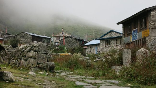 Tanah Longsor di Nepal, Tujuh Anak-anak dan Satu Wanita Tewas