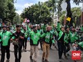 Ribuan Pengemudi Ojek Online Demo Istana Jokowi Hari Ini