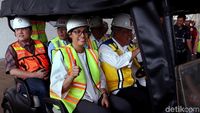 Sri Mulyani ke Basuki: Satu-satunya Menteri Nggak Pakai WA Sri Mulyani ke Basuki: Satu-satunya Menteri Nggak Pakai WA