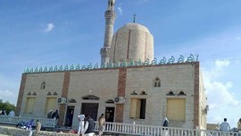 Saksi Mata Kengerian Serangan Teror di Mesjid Sinai, Mesir