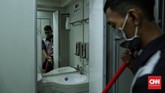 Kereta Bandara Soekarno-Hatta terdiri dari 6 gerbong dengan kemampuan mengangkut 272 penumpang. Kereta tersebut dilengkapi dengan pendingin udara, pengisi daya ponsel (charging port) di setiap bangkunya, dan toilet terpisah antara pria dan wanita.