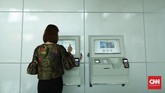 Tarif yang akan dikenakan kepada penumpang untuk layanan Kereta Bandara Soekarno-Hatta dipatok dengan harga Rp30.000 per orang mulai tanggal 1 hingga 31 Desember 2017. Selanjutnya, dipekirakan dikenakan tarif normalnya menjadi Rp 100.000 per orang.