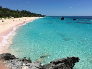 Struktur Raksasa Misterius Ditemukan di Bawah Bermuda