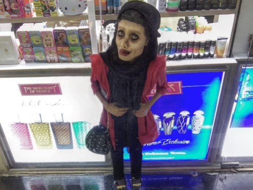 Viral karena Ngaku Operasi Plastik Mirip Jolie, Wanita Ini Ternyata Bohong Viral karena Ngaku Operasi Plastik Mirip Jolie, Wanita Ini Ternyata Bohong