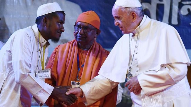 Usai Bertemu Rohingya, Kunjungan Paus Fransiskus Berakhir
