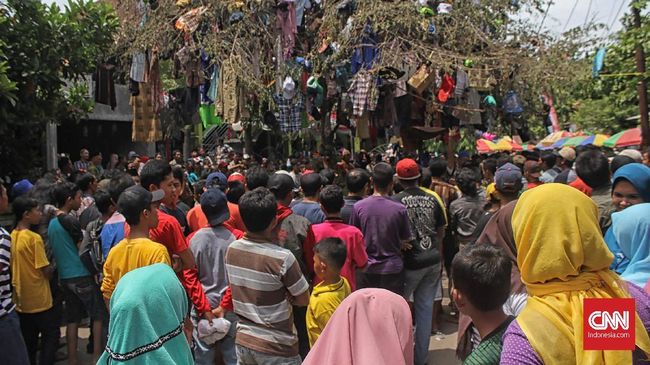 Tradisi Gerebeg Keres Memperingati Maulid Nabi