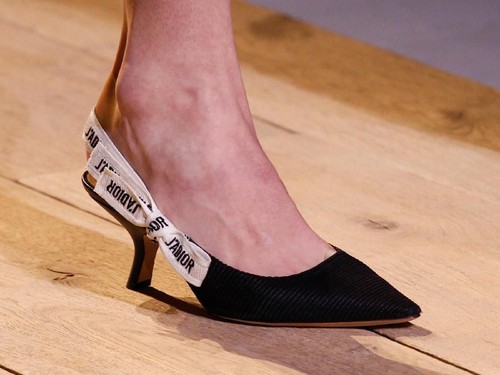 Ini Sepatu yang Paling Populer di 2017, Sudah Punya? Ini Sepatu yang Paling Populer di 2017, Sudah Punya?