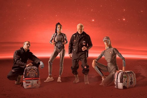 Astronaut Legendaris Buzz Aldrin Rilis Koleksi Fashion Bertema Mars Astronaut Legendaris Buzz Aldrin Rilis Koleksi Fashion Bertema Mars