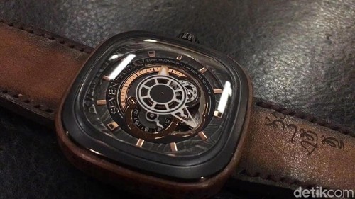 Sevenfriday Luncurkan Jam Bertema Batik Keris Edisi Indonesia Sevenfriday Luncurkan Jam Bertema Batik Keris Edisi Indonesia