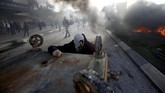 Hal itu sontak mendapatkan kecaman dari dunia internasional, diikuti gelombang protes warga Palestina yang menginginkan Yerusalem Timur sebagai ibu kotanya setelah mendapatkan kemerdekaan penuh dari Israel. (REUTERS/Mohamad Torokman)