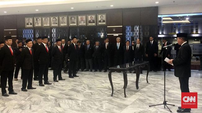 Lantik 22 Pejabat Baru, Jonan Mau Data ESDM Lebih Transparan