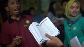 Tempat berguru bahasa Inggris secara informal tersebut terletak di Dusun Parakan, Desa Ngargogondo, Kecamatan Borobudur, Magelang, Jawa Tengah. (ANTARA FOTO/Sigid Kurniawan)
