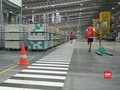 VIDEO: Melihat Kesibukan Gudang Lazada di Sela Harbolnas