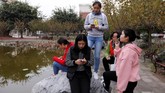 Popularitas e-sport mendorong pemerintah daerah dan perusahaan teknologi Tencent membangun sebuah universitas e-sport dan stadion di daerah Wuhu. (REUTERS/Tyrone Siu)