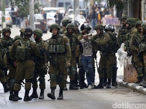 Anggota Parlemen Desak Trump Bebaskan Remaja AS yang Ditahan Israel