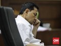 Setya Novanto Menunduk Berjam-jam di Sidang e-KTP