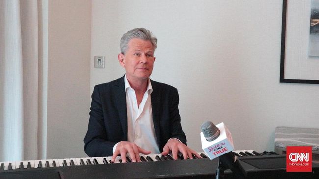 David Foster Beri Pelatihan untuk Musisi Baru Asia Tenggara