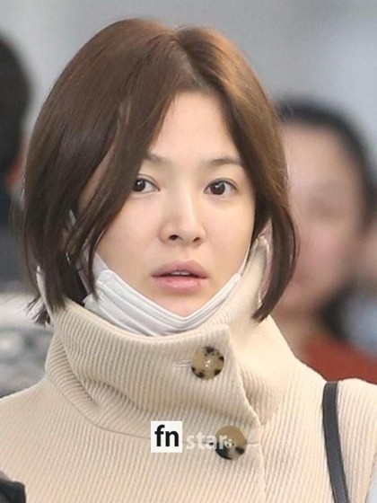 Song Hye Kyo Secantik di TV Walau Tanpa Makeup, Foto Ini Buktinya Song Hye Kyo Secantik di TV Walau Tanpa Makeup, Foto Ini Buktinya
