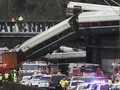 FOTO: Rangkaian Potret dari Lokasi Kecelakaan Kereta Amtrak
