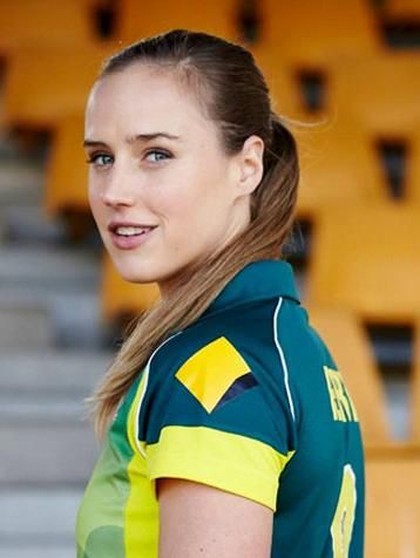 Foto : 7 Pesepak bola wanita paling cantik| merdeka.com