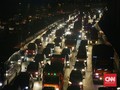 Tol Cikampek Arah Bandung Macet Total Sejak Siang