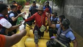 Siklon tropis ini diperkirakan bergerak menuju Vietnam dan diperkirakan menghantam negara itu Minggu (25/12) pagi. (REUTERS/Froilan Gallardo)
