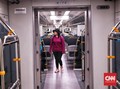 Produksi Rangkaian Kereta LRT, Inka Diminta Hemat