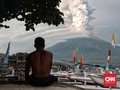 Erupsi Gunung Agung Picu Hujan Abu, Bali Disebut Masih Aman