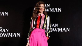 FOTO: Mengulik Gaya Eksentrik Zendaya