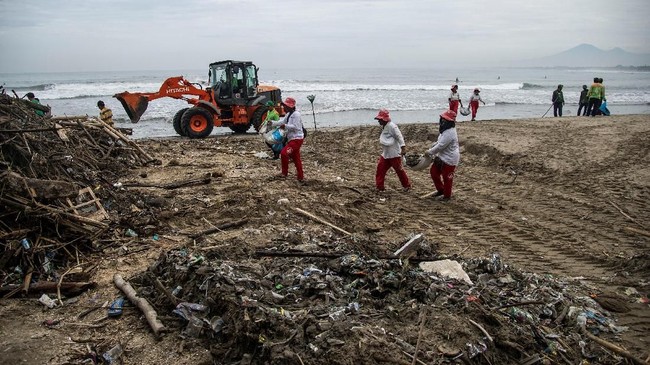 Foto Sampah Di Surga Pulau Dewata