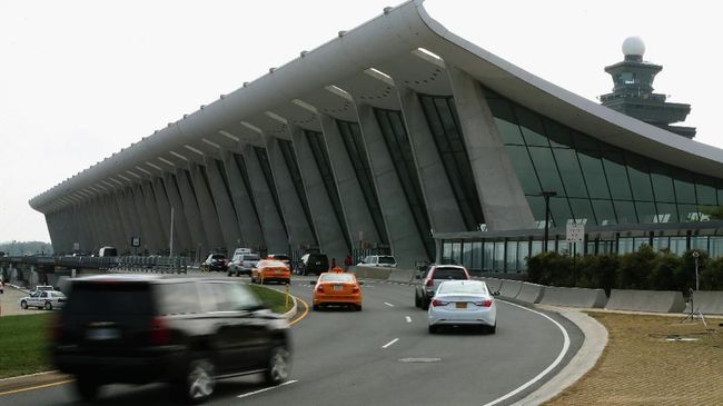 AS akan Hapus Pemeriksaan Penumpang di Bandara Kecil