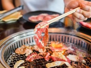 Apakah Bakar-bakaran pada Tahun Baru Boleh Menurut Islam?