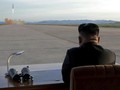 Kim Jong-un Pimpin Uji Coba Peluncur Roket 'Super Besar'